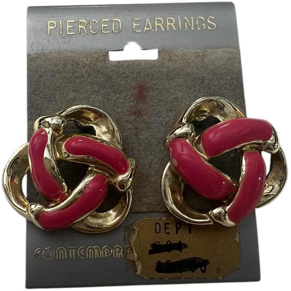 VTG Gold Pink Knot 80s Pierced Earrings Contemporary Grandma Style Nostalgic